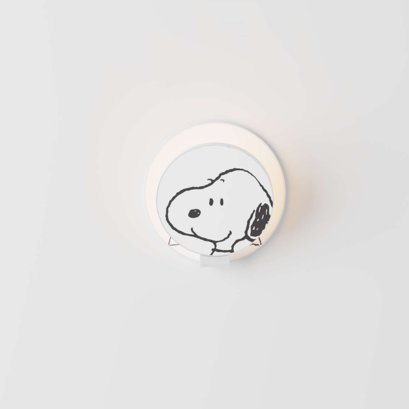 The Peanuts Edition Gravy Wall Sconce  from Koncept in the Snoopy style from the front.