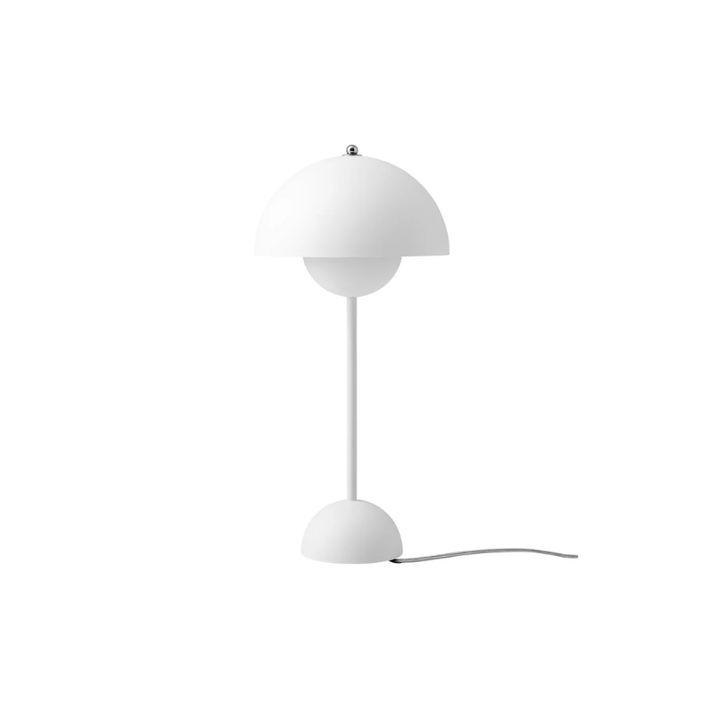 The Flowerpot VP3 Table Lamp from &Tradition in matte white.