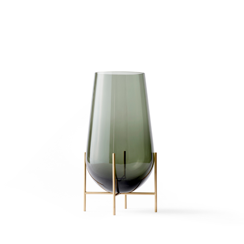 The Echasse Vase from Audo Copenhagen medium size.