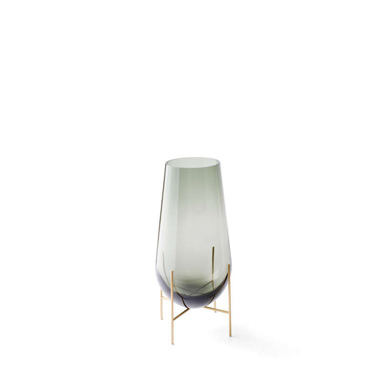 The Echasse Vase from Audo Copenhagen small size angled.