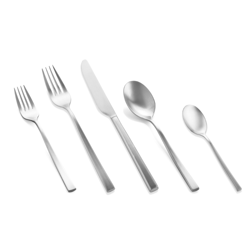 The Atena 5 Piece Cutlery Set from Mepra in ice.