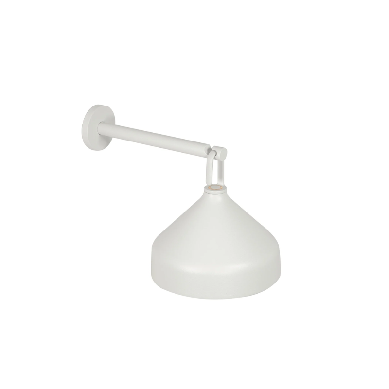 The Amelie Pro Wall Lamp from Zafferano in white.