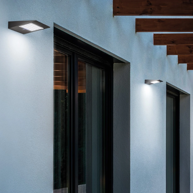 The Solar Wall from Zafferano outdoors illuminating a patio.